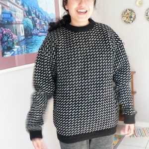 Vintage 80's Roots Birds Eye Black Woolen Sweater